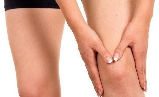 臀部|当一个女人开始衰老时,下半身会有四个变化,看看你有没有