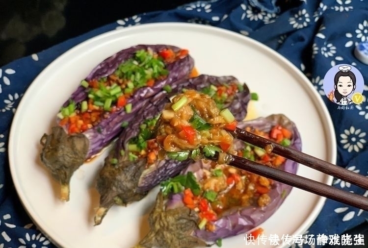 红甜椒|它和茄子是绝配鲜香可口,8分钟就搞定,好吃不上火