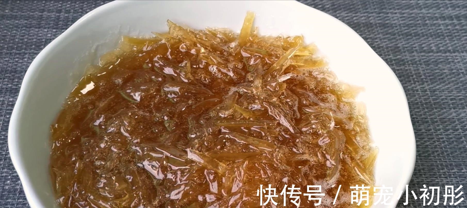 吃不完的柚子别扔,做成蜂蜜柚子茶太美味,酸甜可口,吃半年不坏