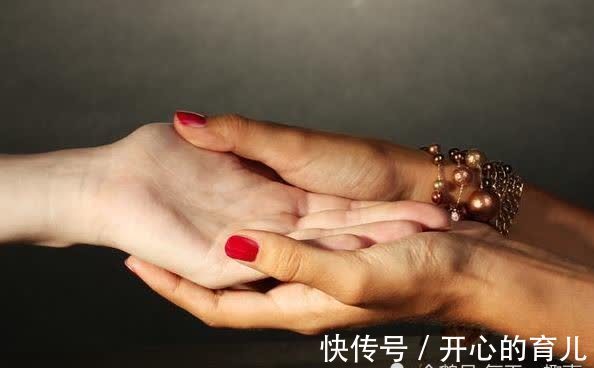 干姜|“手如干姜,家道必昌”,有这种手相的女人,福气大又旺夫