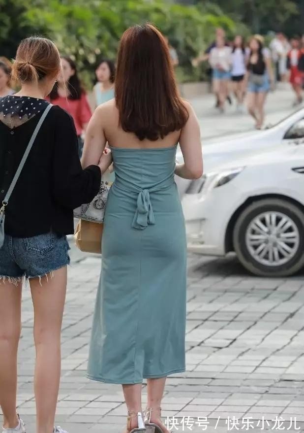 炎炎夏日|看背影就知道绝不是什么“庸脂俗粉”,能答应做我女朋友吗?美女