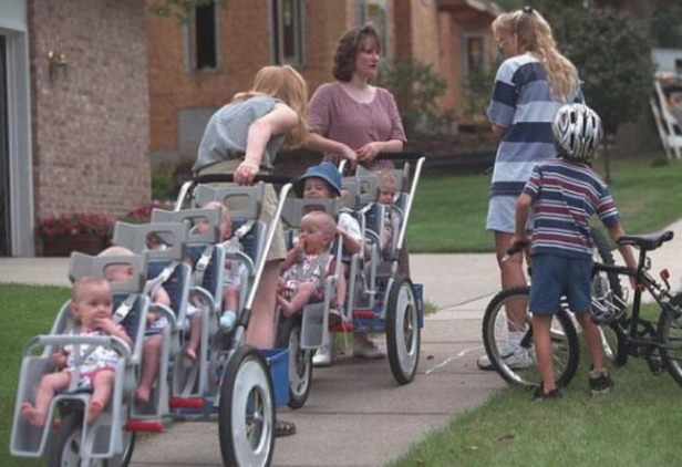 顺一顺|“最强大舅舅团”来了,8个舅舅只有1个外甥女,网友直呼不敢娶