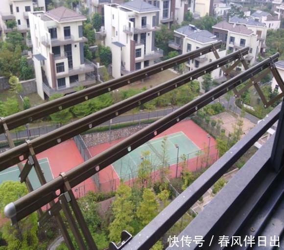 晾晒|上海出差发现一户人家阳台,太有才了!拍给大家瞧瞧,真大开眼界