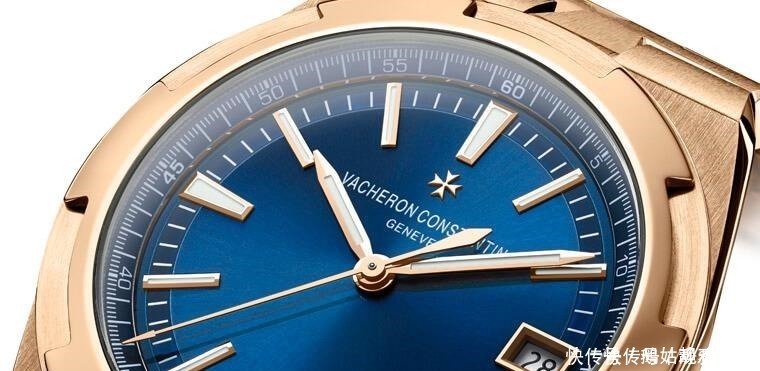 overseOverseas玫瑰金大三针,首度以蓝面搭金属链带的形态呈现