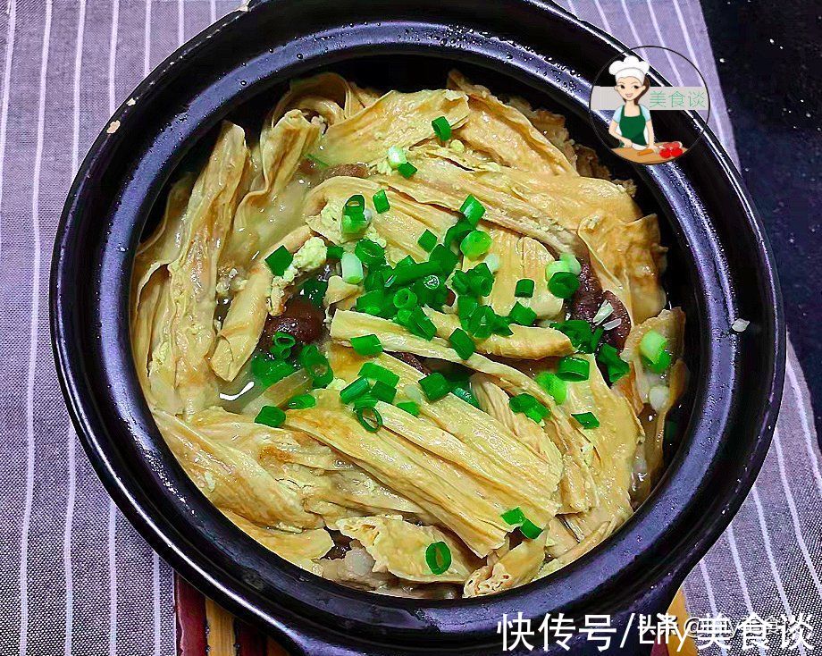 冬天，五花肉和它是绝配，泡软一煎一焖，简单又营养，多给孩子吃