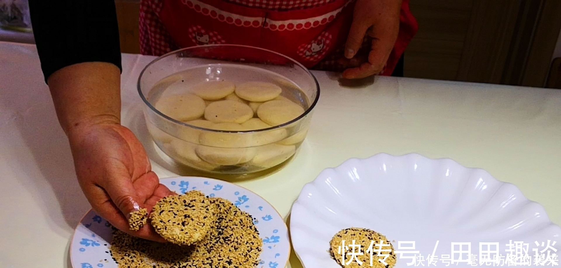 三人行必有我师焉|玉米面不要只蒸了,教你新吃法,我家一周吃3次,营养丰富又解馋