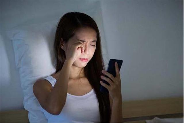 宝妈|孕妈玩游戏到1300关,却被老公偷偷卸载,孕妈情绪崩溃生无可恋