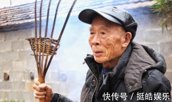 养老院|“爷爷，你都60岁了，怎么还不死？”一个17岁孙子的生日愿望