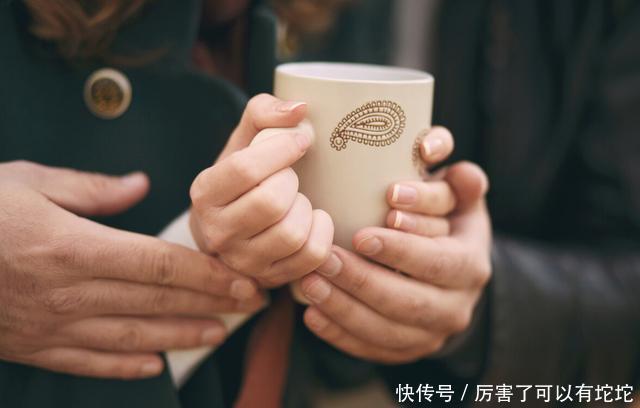 冰凉|血脂高的人，多留意手指，若没有这2个表现，脑梗或离你还很远