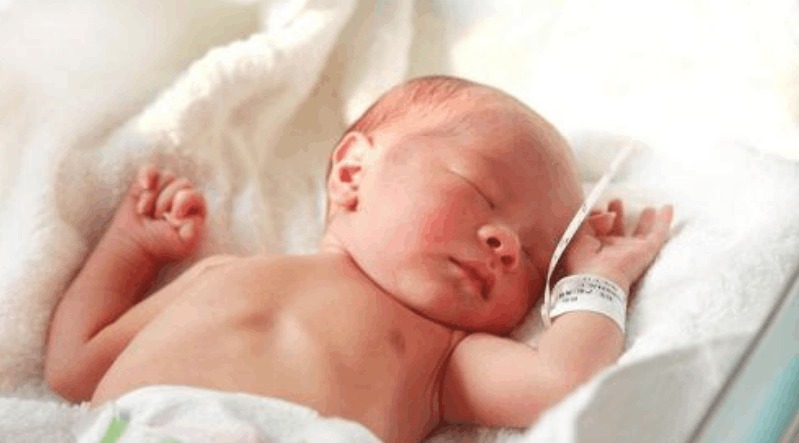 手术室|孕妇口述 医生给我麻醉的针管很粗, 往脊椎上注射麻醉特别疼!