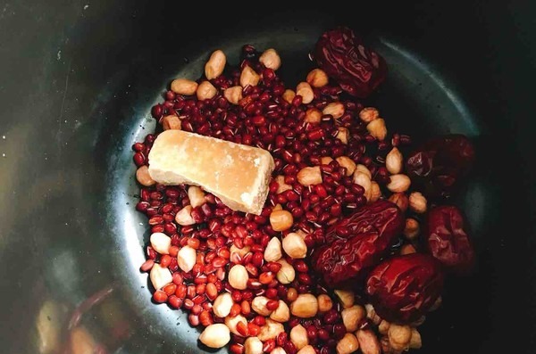 补血养肝|此汤补血养肝、清热健脾,对于内有积热、肝脾两虚者有益