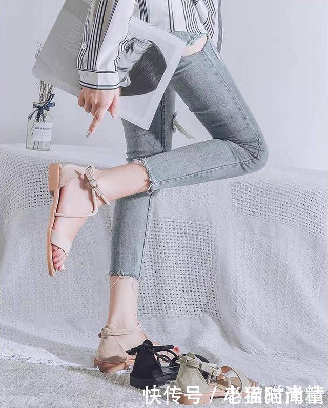 玩转足尖时尚必备高跟,让你足够美丽,百搭时尚显气质