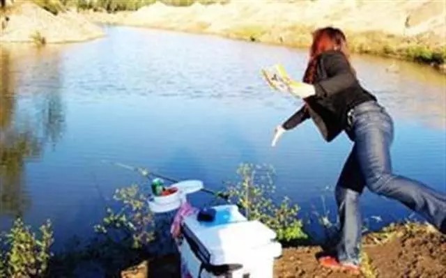 冬钓大鲫不要随便打窝,应该这样打,才是爆护!