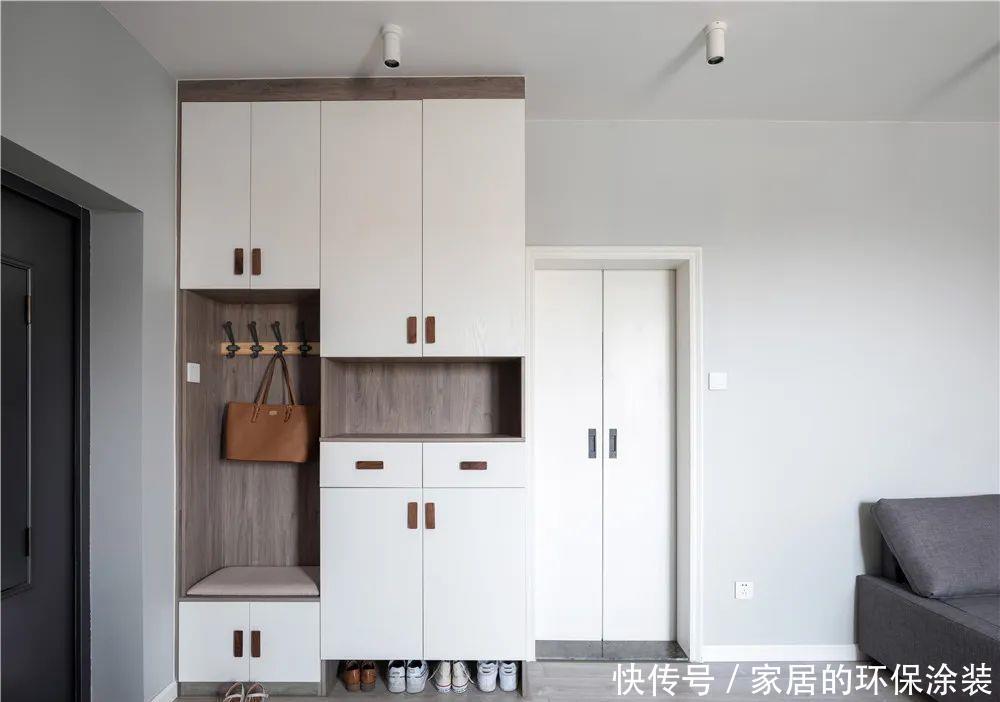 层高标准|进门就是厅,没有玄关?这样设计就对了,简直不要太好用!