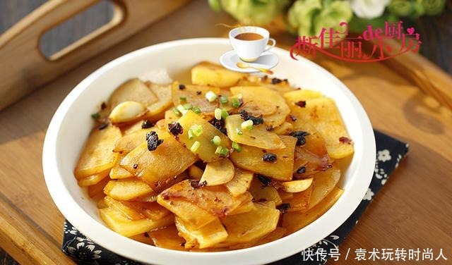 水中浸泡|立秋后,晚餐经常吃它一盘,低脂又营养,饱腹又瘦身,体重悄悄降