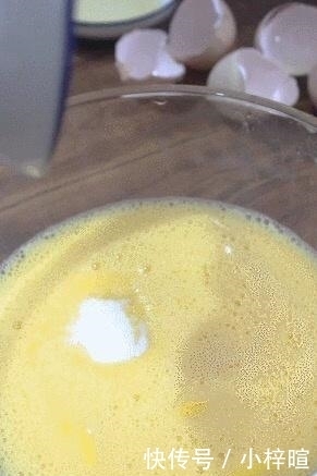 这海鲜5块钱1斤,和鸡蛋一起蒸,好吃又好做,营养还健脑!