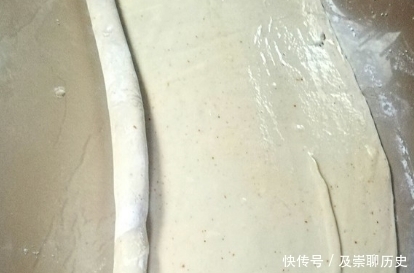 好吃|学会烧饼新做法,不用一滴水,外酥里软,咸香入味,比买的还好吃