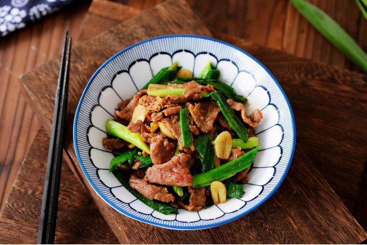 这道快炒菜来上一盘，吃个心花怒放，冬季吃正好