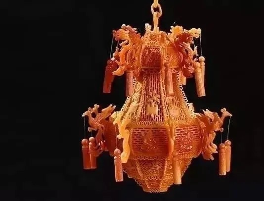 榫卯|70多个零件组成的橄榄核雕您见过吗?而且还是榫卯结构