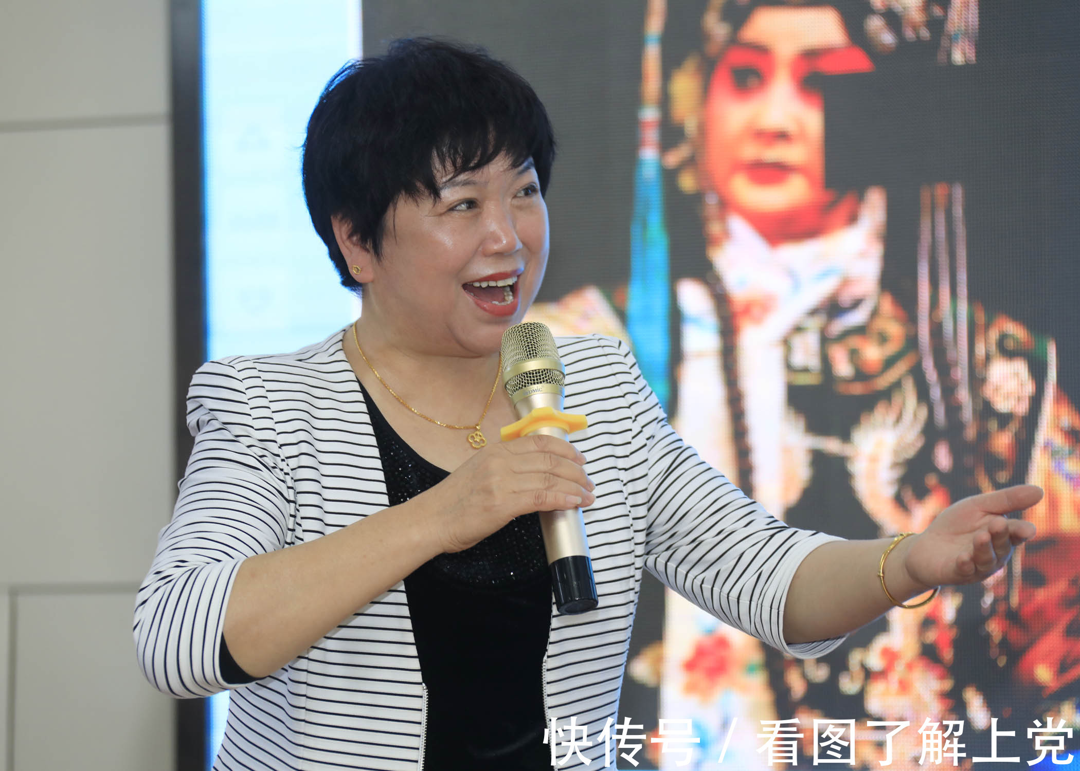 实验小学!【戏曲进校园·非遗在传承】走进长治市实验小学