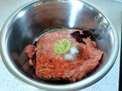 味道|跟师傅学的肉包子做法，味道果然不一般，中秋节给家人蒸一锅太香