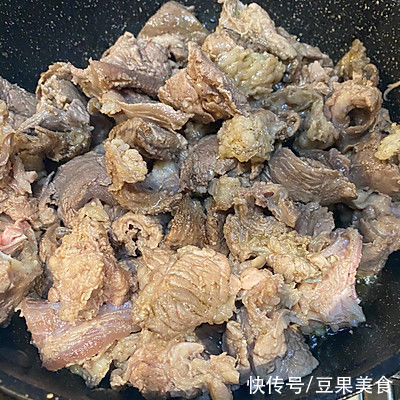 牛肉|这道年菜—重庆红烧牛肉，最适合宝宝吃