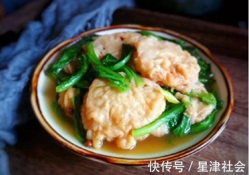 就馋这菜,这种吃法下饭不油腻,婆婆说没它吃饭不香