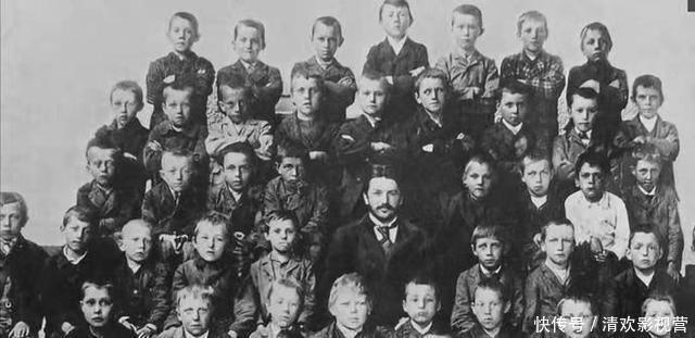 希特勒|罕见老照片:4岁的普京,站C位的希特勒,25岁的梦露拥有魔鬼身材