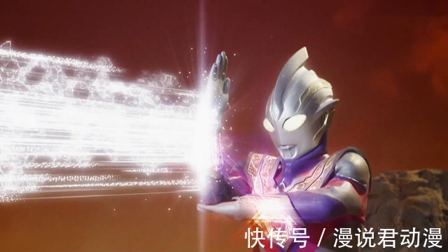 静间光国|特利迦奥特曼01:神秘的静间光国,知晓迪迦历史的男人