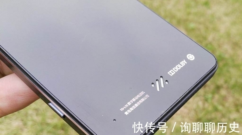 电池容量|又一款小金刚手机开售，8000mAh＋水滴屏，性价比不输红米