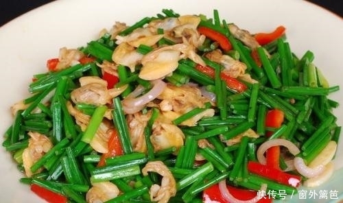 韭菜|冬天韭菜和此物一起吃,营养美味,腰不酸了,腿不软了,精神好!