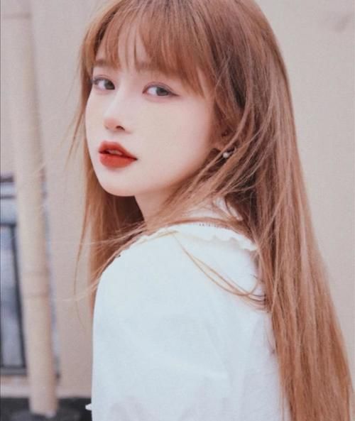 珠唇|自测看看你是什么“唇形”？含珠唇迷人，花瓣唇甜美，M唇高级