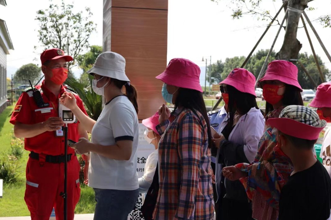 景区|坚守岗位，护航旅途！致敬象山国庆假日里的“最美身影”