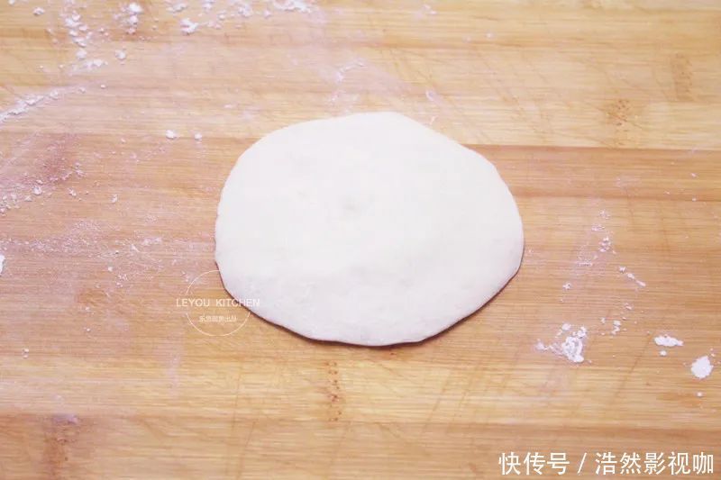 比肉|纯素馅大包子,鲜嫩多汁,比肉的还香,一次多蒸点,早餐也有了