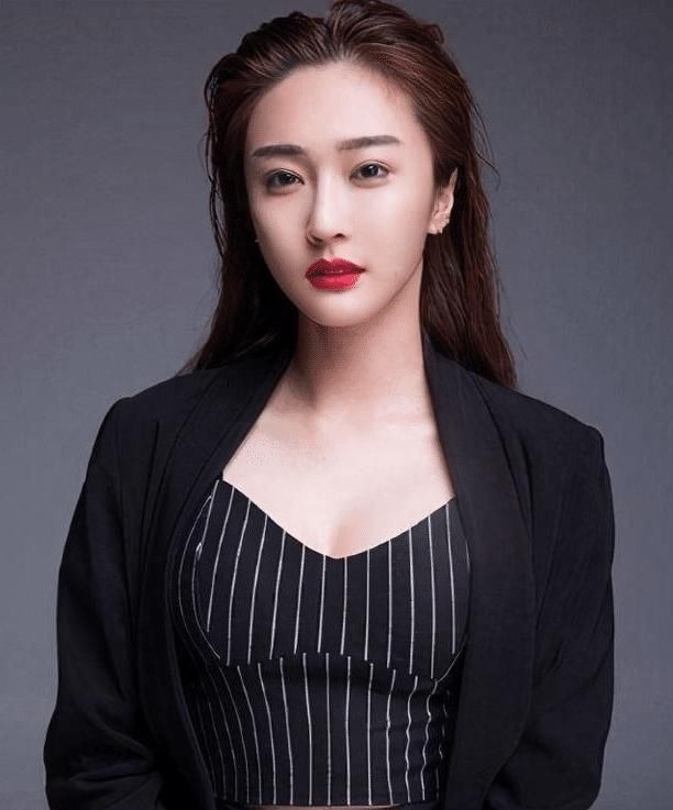 金志偉|她背著丈夫參加好聲音，爆紅后稱自己是單身，下臺(tái)立馬就與丈夫辦離婚