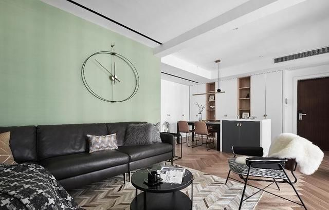 主卧室|夫妻两装修第二套房,尽量从简摒弃繁杂,全屋清爽大方看着就舒服