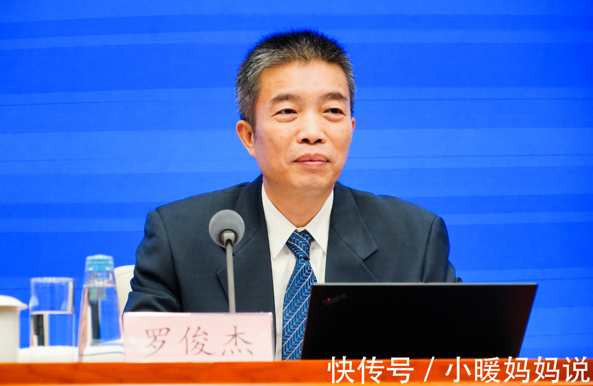 5g|工信部:5G基站达115.9万个,终端连接数达4.5亿户