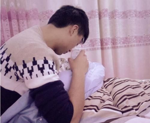 “开水烫奶瓶”省事又有效？宝妈坚持一月后，宝宝却进了医院