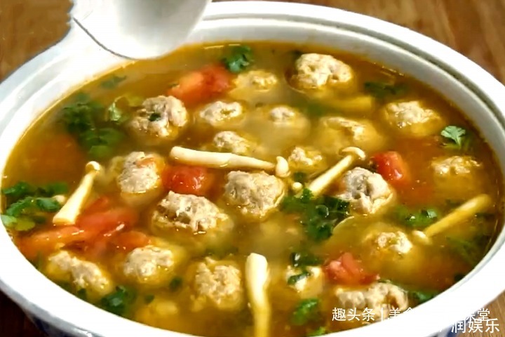 立秋后,教你莲藕新吃法,不炒不凉拌,简单一做,好吃又营养