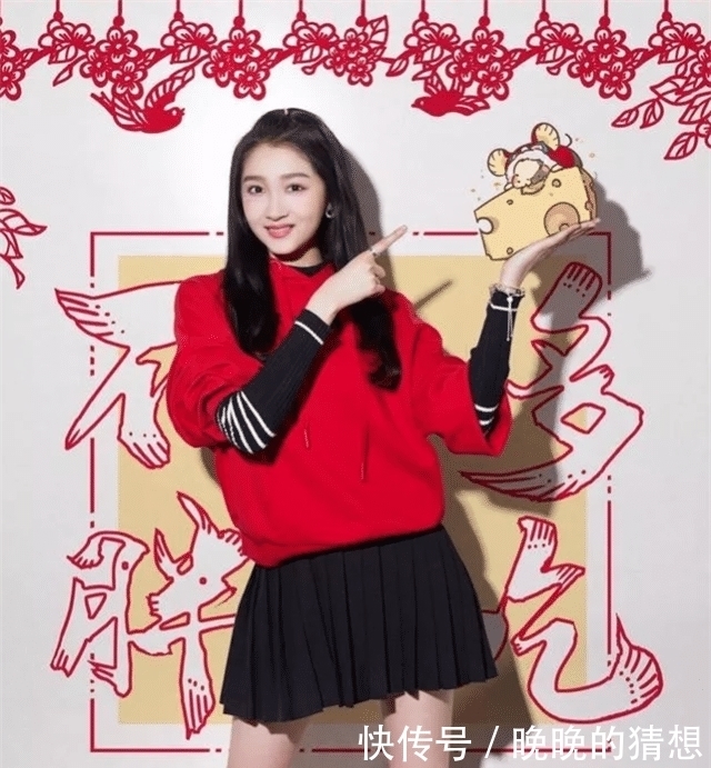 卫衣配小脚裤!瞧瞧这种穿法,时髦又减龄也很美