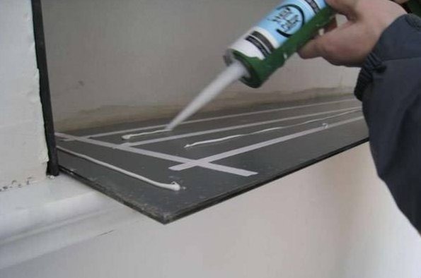 此些是“黄曲霉素”的温床，平时喜欢藏在卫生间里，早知道早受益