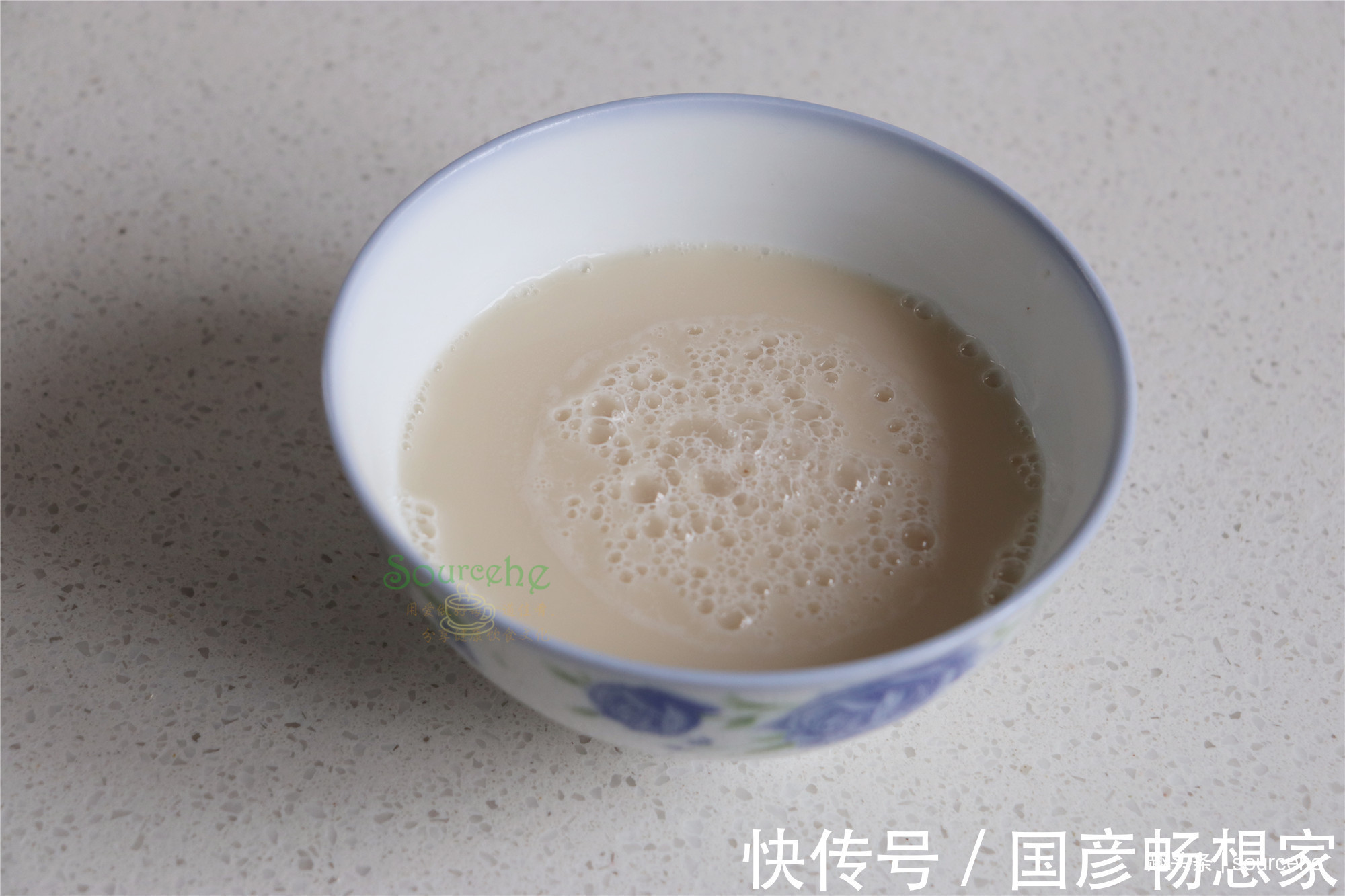 过年放假,早餐别买了,自己做包子,蓬松香软不塌陷,皮薄肉香