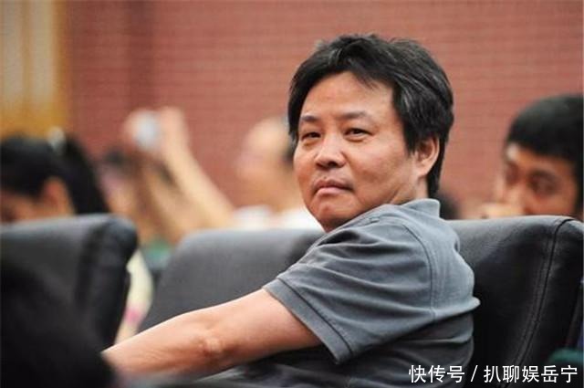 中国|作家余华:被誉为中国的查尔斯·狄更斯,《活着》展现生命的坚强