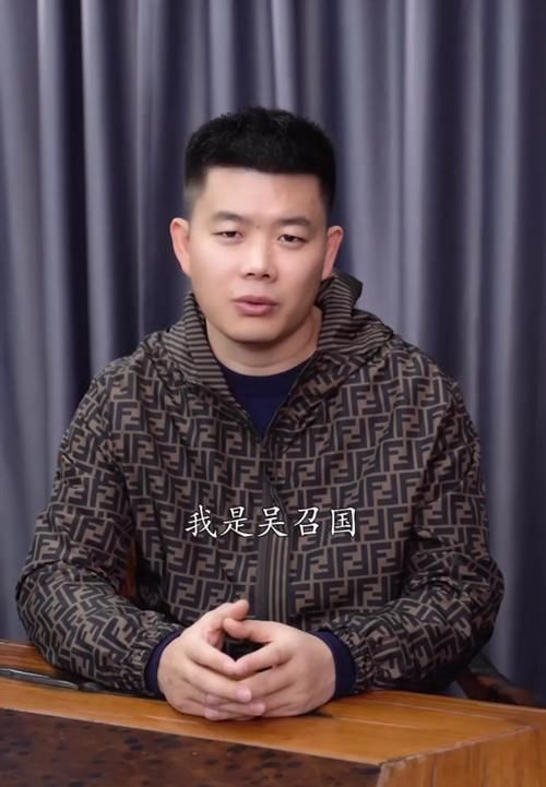 半阳称吴召国打心眼里瞧不起辛巴；李舒克爆料方丈并未被永封