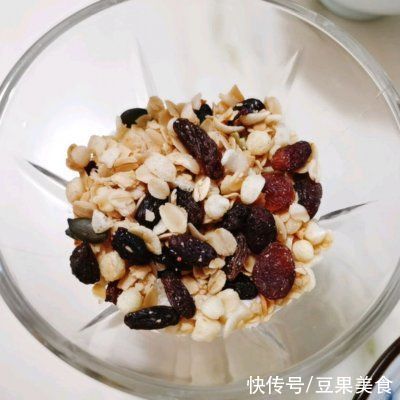 下午茶|#一周减脂不重样#缤纷下午茶之燕麦酸奶杯