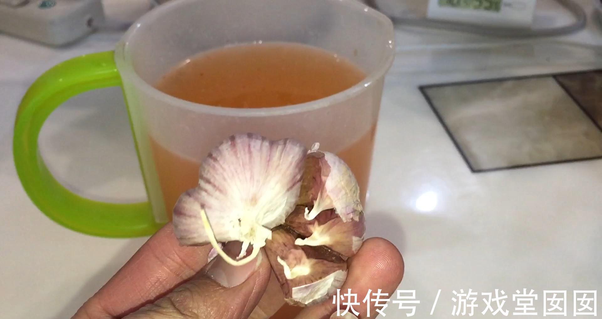 蝴蝶兰|大蒜小米辣养兰花,杀虫杀菌,刺激根部生长,救烂根蝴蝶兰