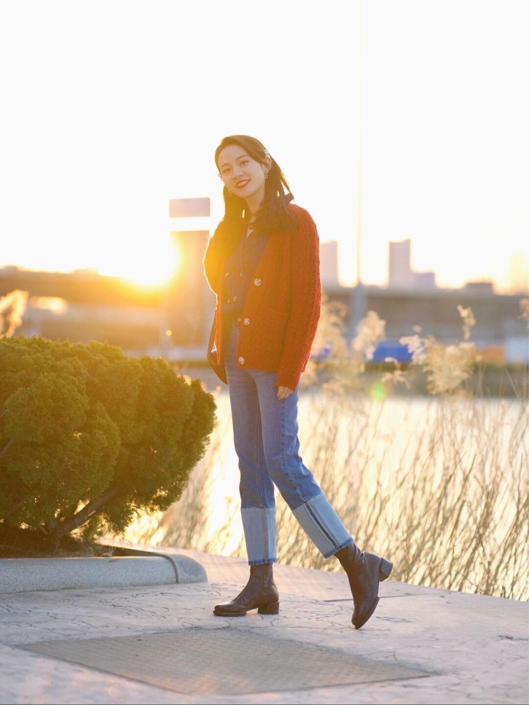 包臀裙 “开衫”的高级穿法是这样的,保暖舒适又温柔,每一套都能照穿