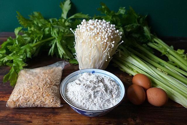 金针菇|明日小暑,吃饺子就吃这馅,比肉馅香,一口恨不得吃2个,真过瘾