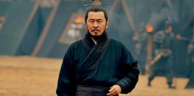 关羽|曹操败走荣华道，诸葛亮让关羽把守，卧龙深谋远虑