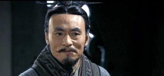 欺负|范雎为何要杀白起？得势前被人往身上撒尿，范雎发誓不要再被欺负